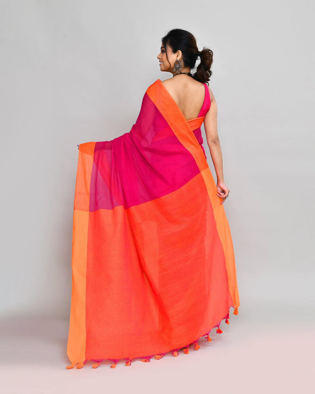 Piyari Fashion Orange Border Rani Pink Cotton Saree With Tassels | Grocsy