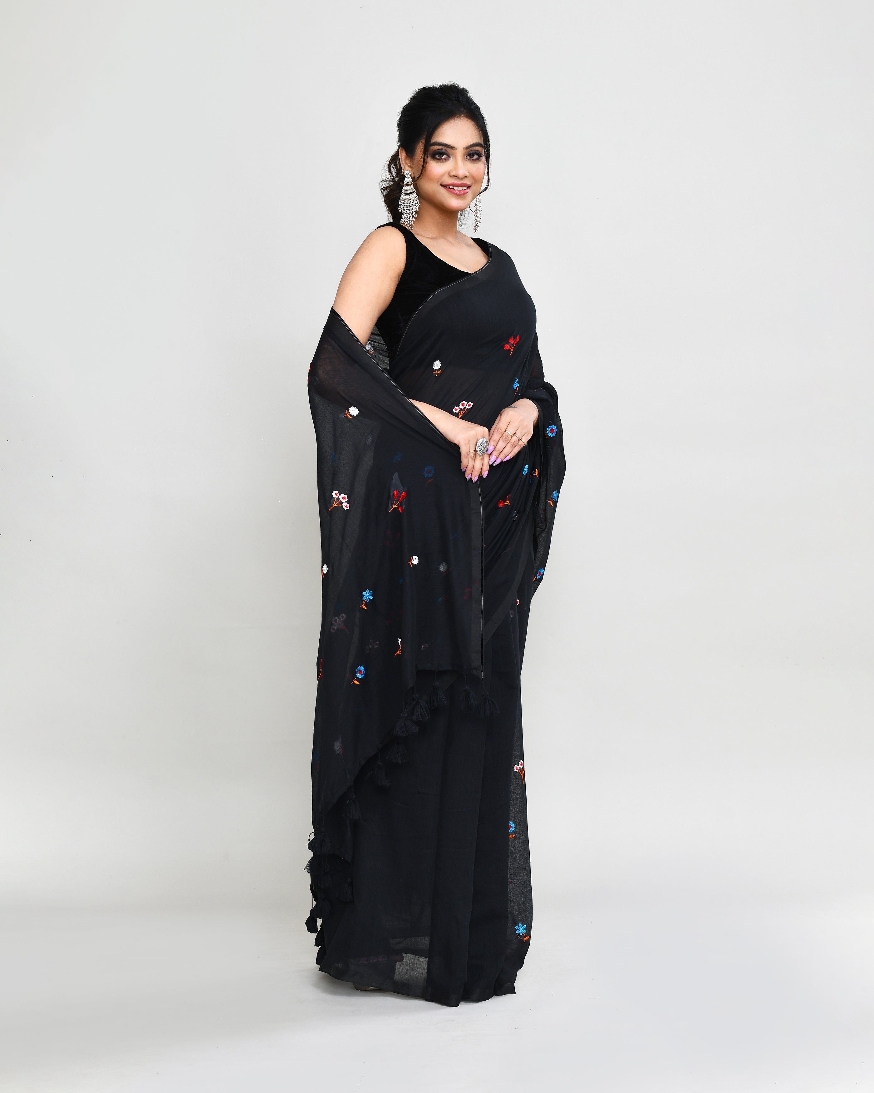 Piyari Fashion Women's Black Exclusive Embroidery Saree With Tassels | Grocsy