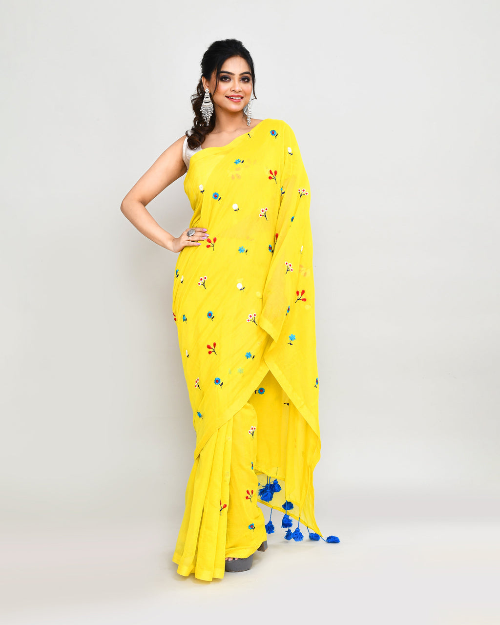 Piyari Fashion Women's Lemon Exclusive Embroidery Saree With Tassels | Grocsy
