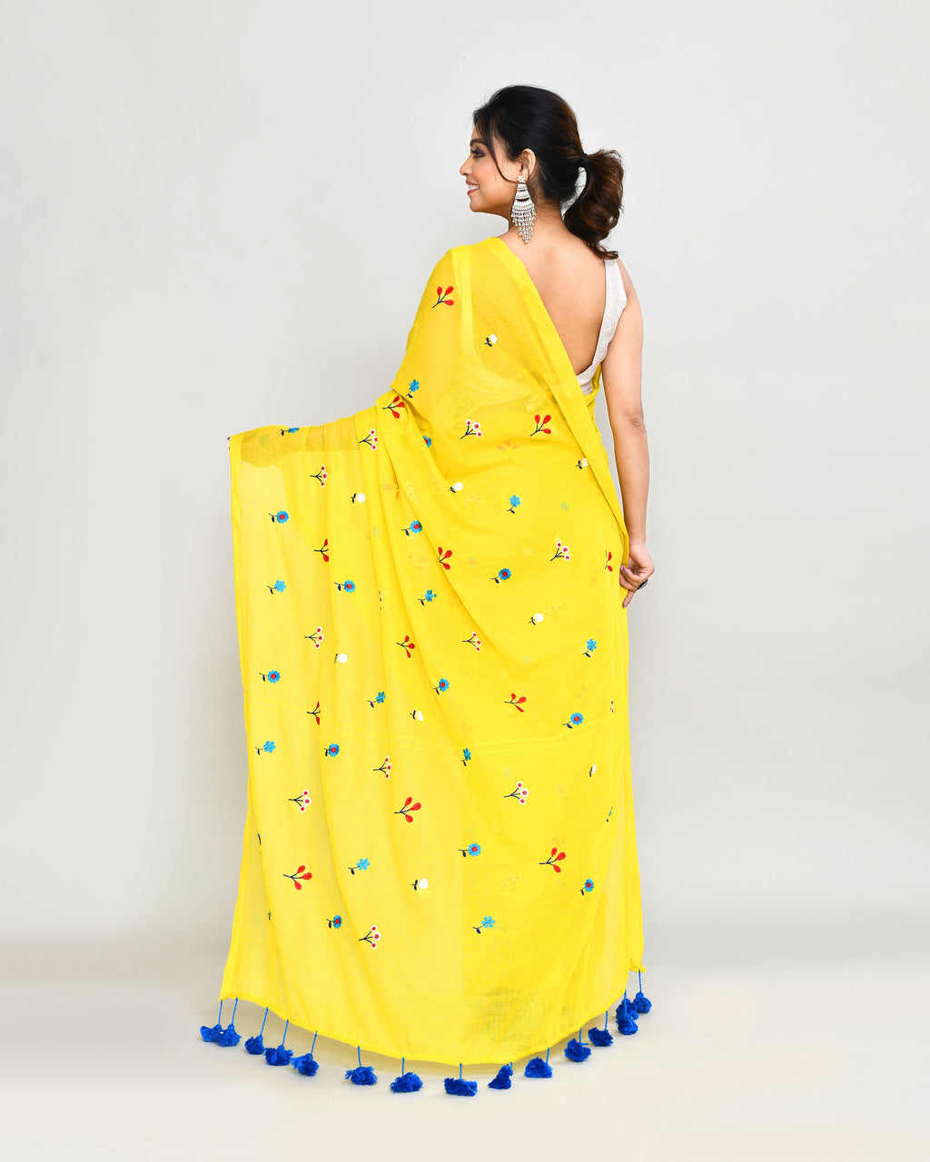Piyari Fashion Women's Lemon Exclusive Embroidery Saree With Tassels | Grocsy