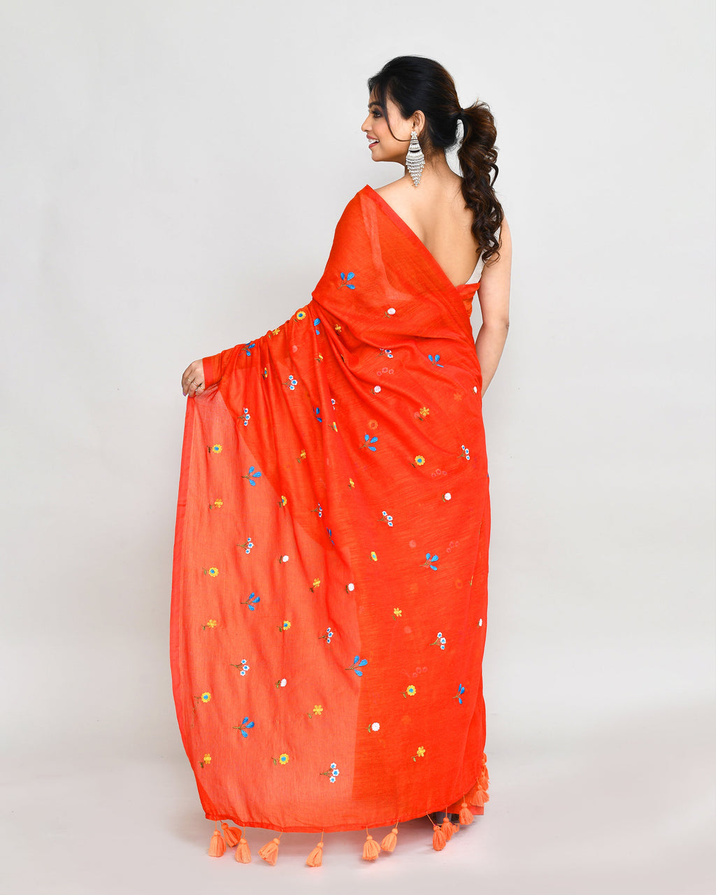 Piyari Fashion Women's Orange Red Dual Tone Exclusive Embroidery Saree With Tassels | Grocsy