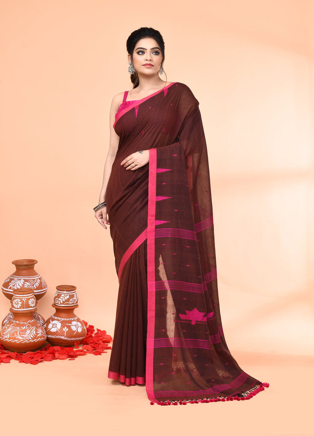 Piyari Fashion Women`s Brown Mul Cotton Handloom Jamdani Saree With Blouse | Grocsy