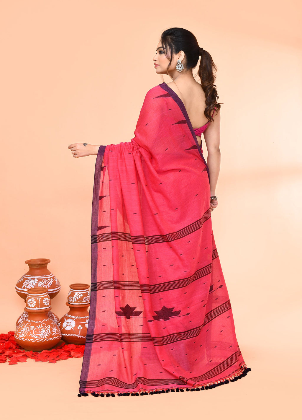 Piyari Fashion Women`s Pink Mul Cotton Handloom Jamdani Saree With Blouse | Grocsy