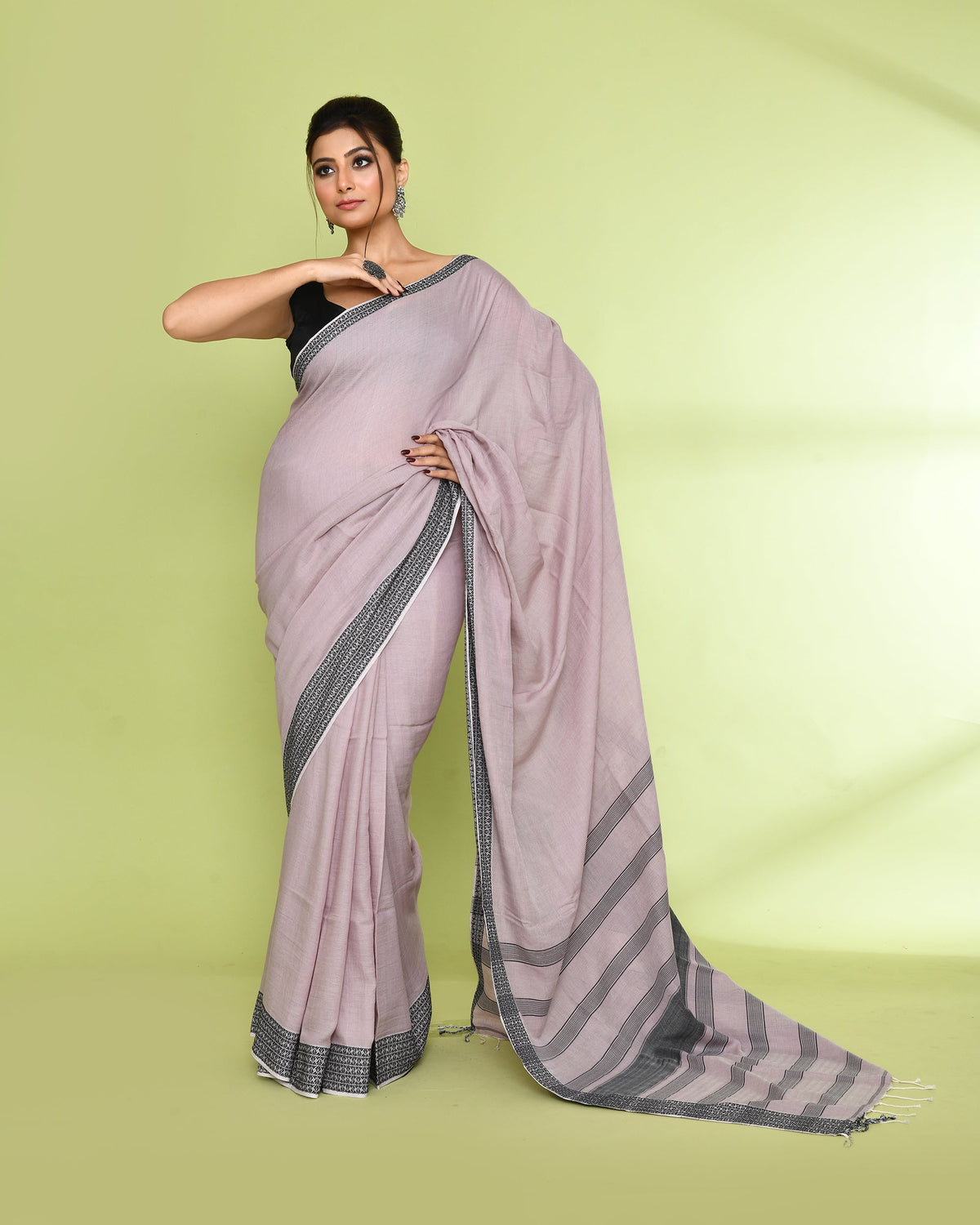 Piyari Fashion Women's Alabaster Embellished Sequined Cotton Saree | Grocsy