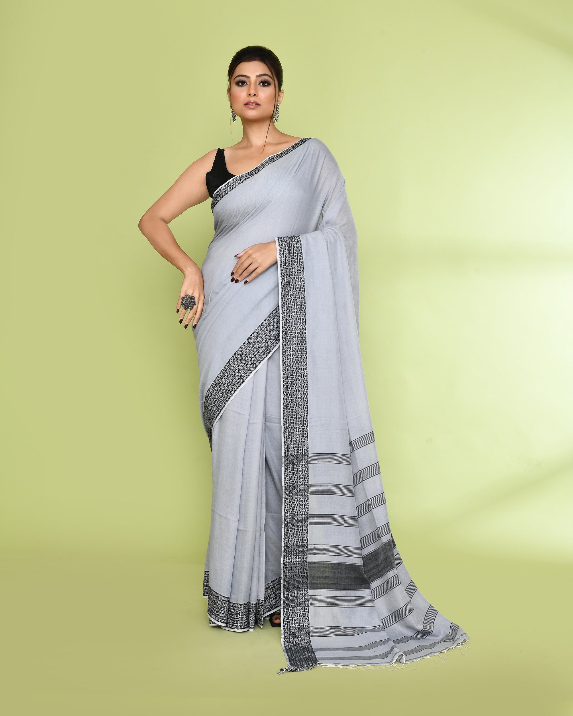 Piyari Fashion Women's Pearl Embellished Cotton Saree | Grocsy