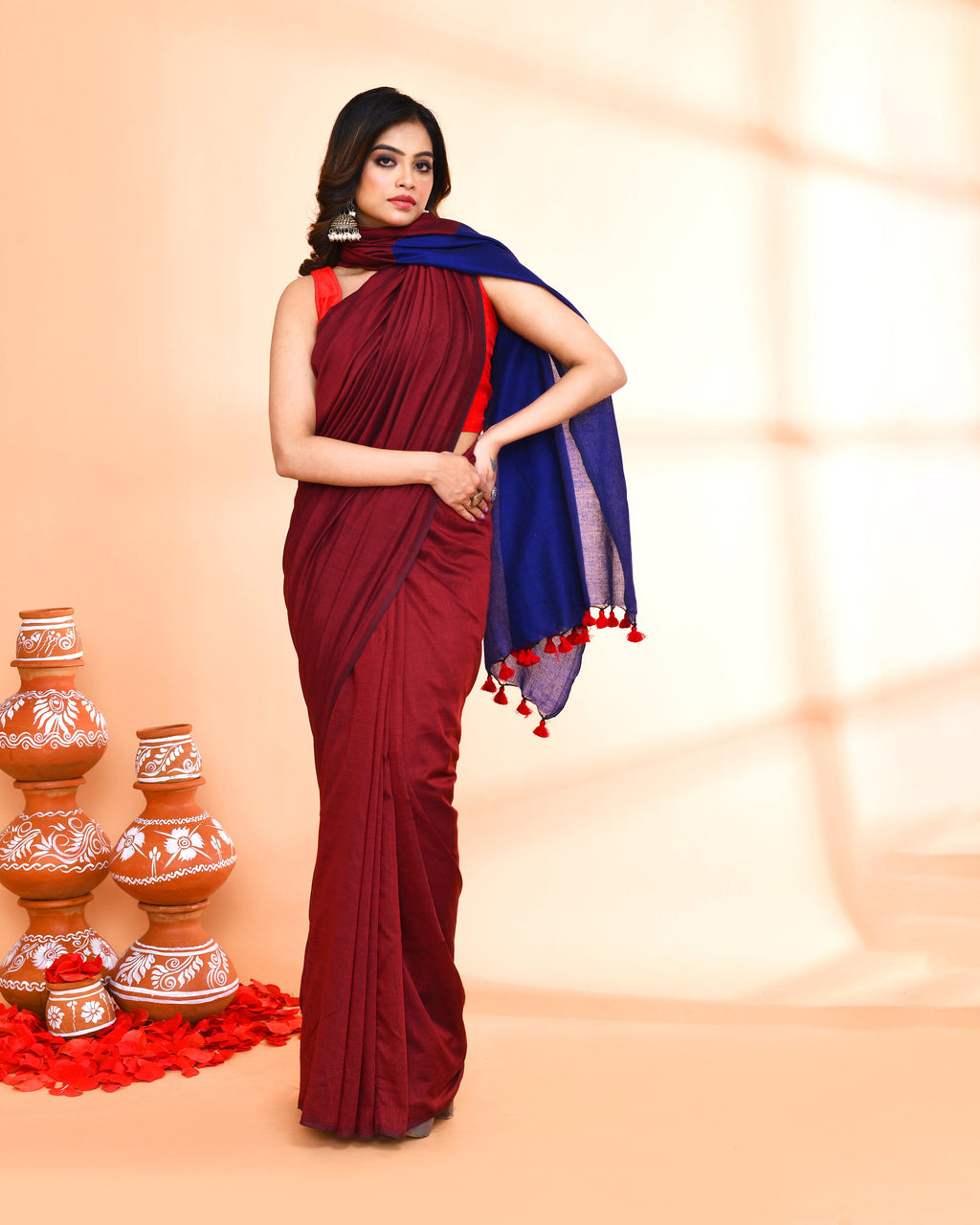 Piyari Fashion Handspun Cotton Maroon Handloom Saree With Blouse | Grocsy