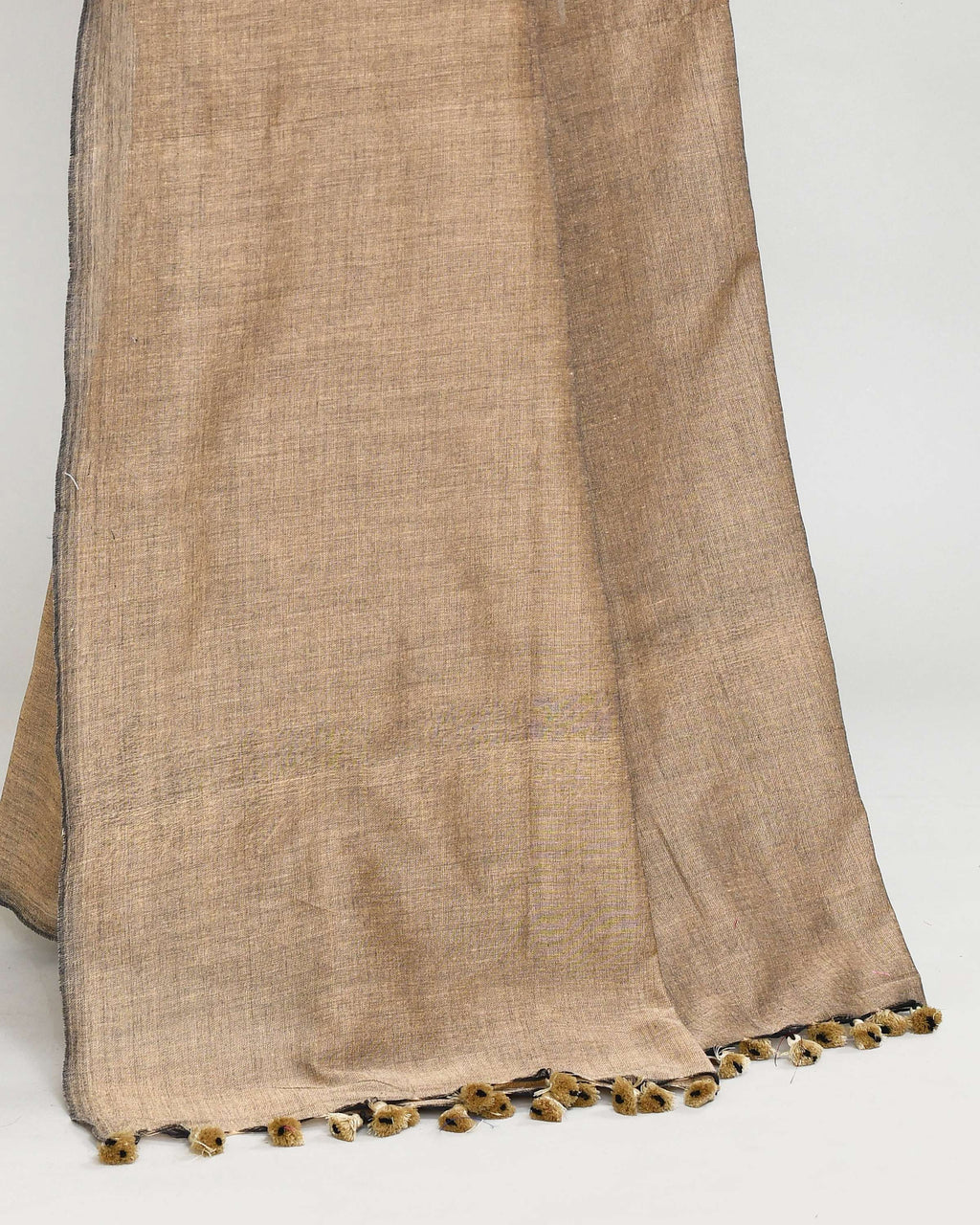 Piyari Fashion Handspun Cotton Beige Handloom Saree With Blouse | Grocsy