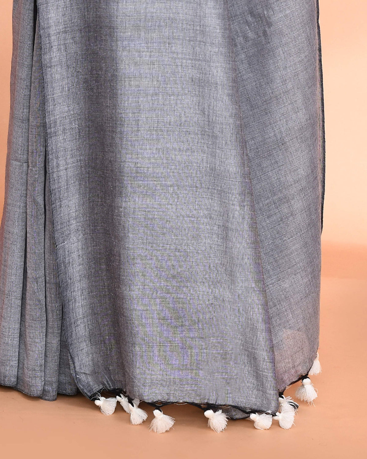 Piyari Fashion Handspun Cotton Silver Grey Handloom Saree With Blouse | Grocsy
