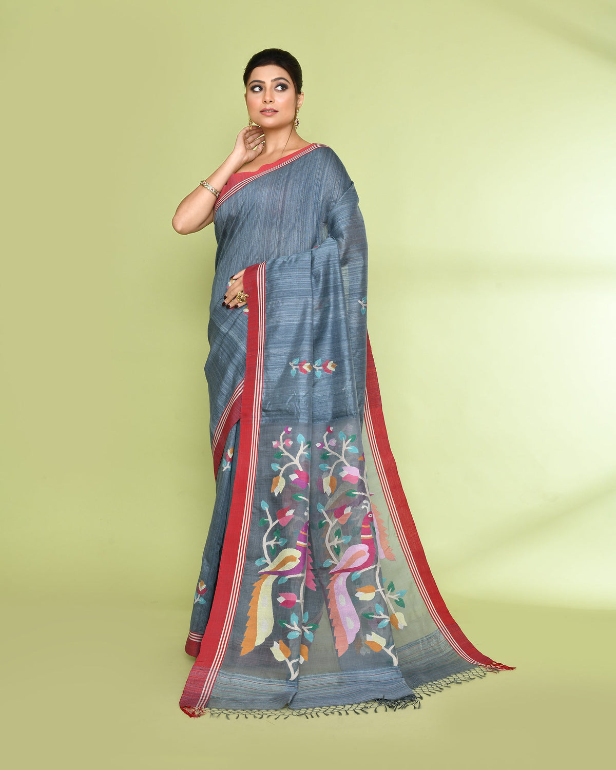 Piyari Fashion Women's Blue Grey Embellished Matka Silk Jamdani Saree | Grocsy