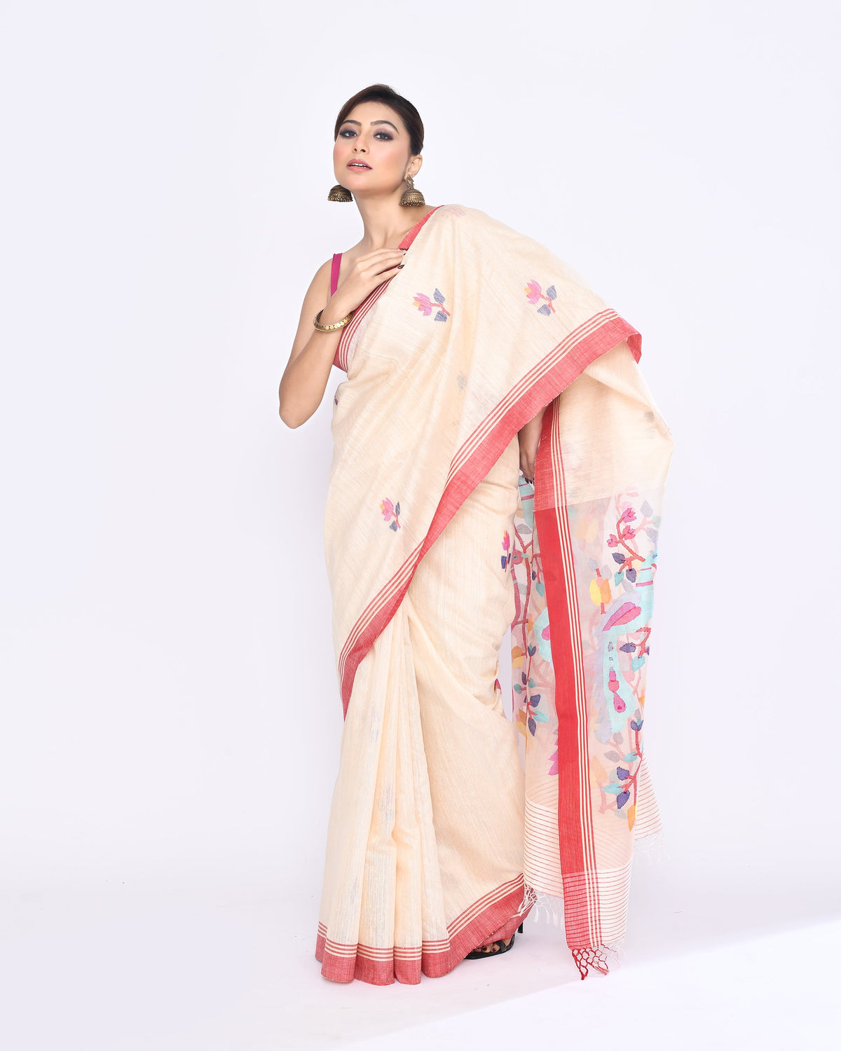 Piyari Fashion Women's Off White Embellished Matka Silk Jamdani Saree | Grocsy