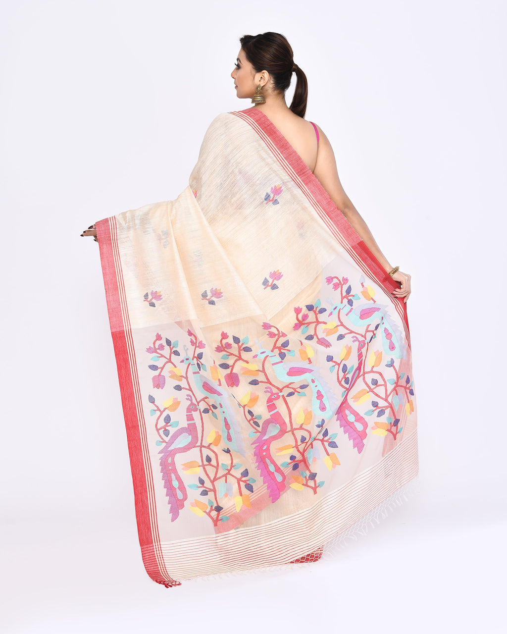 Piyari Fashion Women's Off White Embellished Matka Silk Jamdani Saree | Grocsy