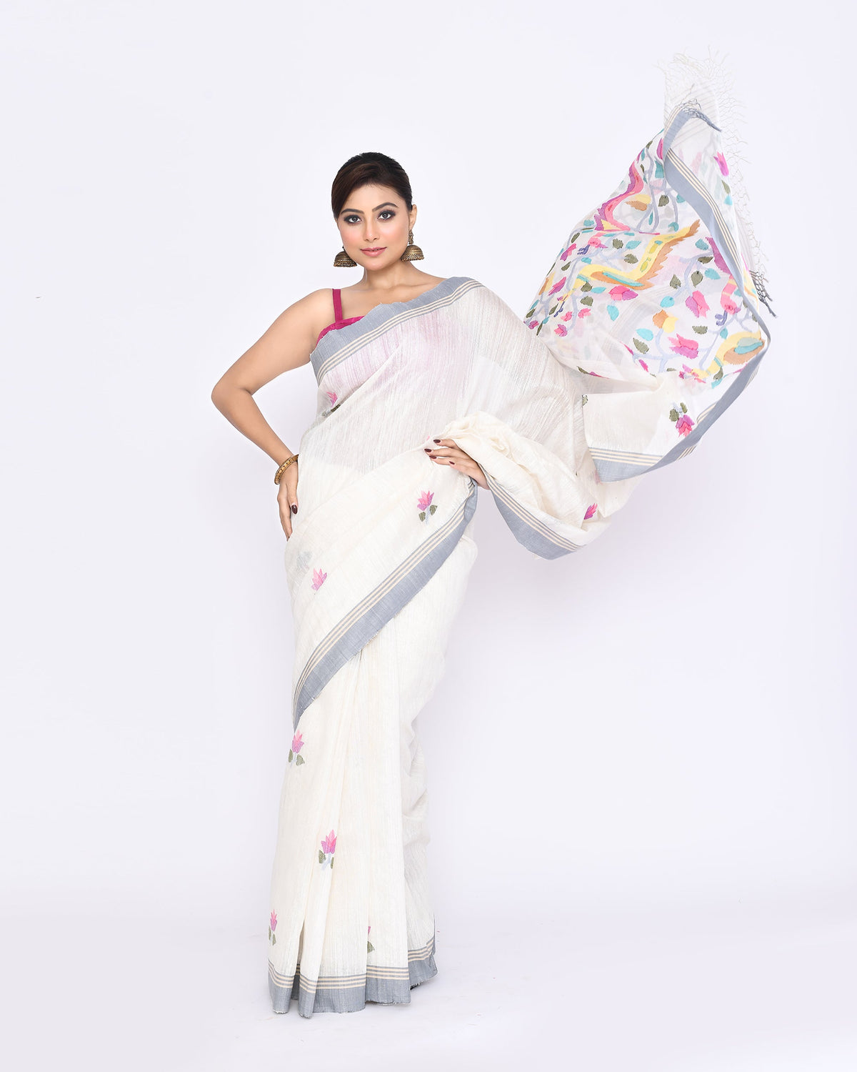 Piyari Fashion Women's Off White Embellished Matka Silk Jamdani Saree | Grocsy