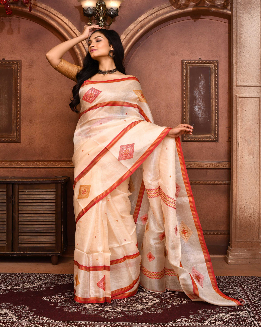 Piyari Fashion Off White Tussar Silk Jamdani Saree With Blouse Piece | Grocsy