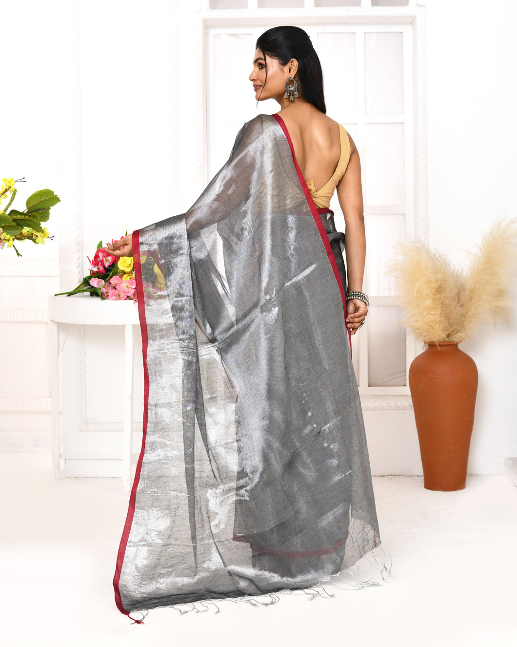 Piyari Fashion Women's Silver Grey Dual Tone Organic Tissue Saree With Blouse Piece | Grocsy
