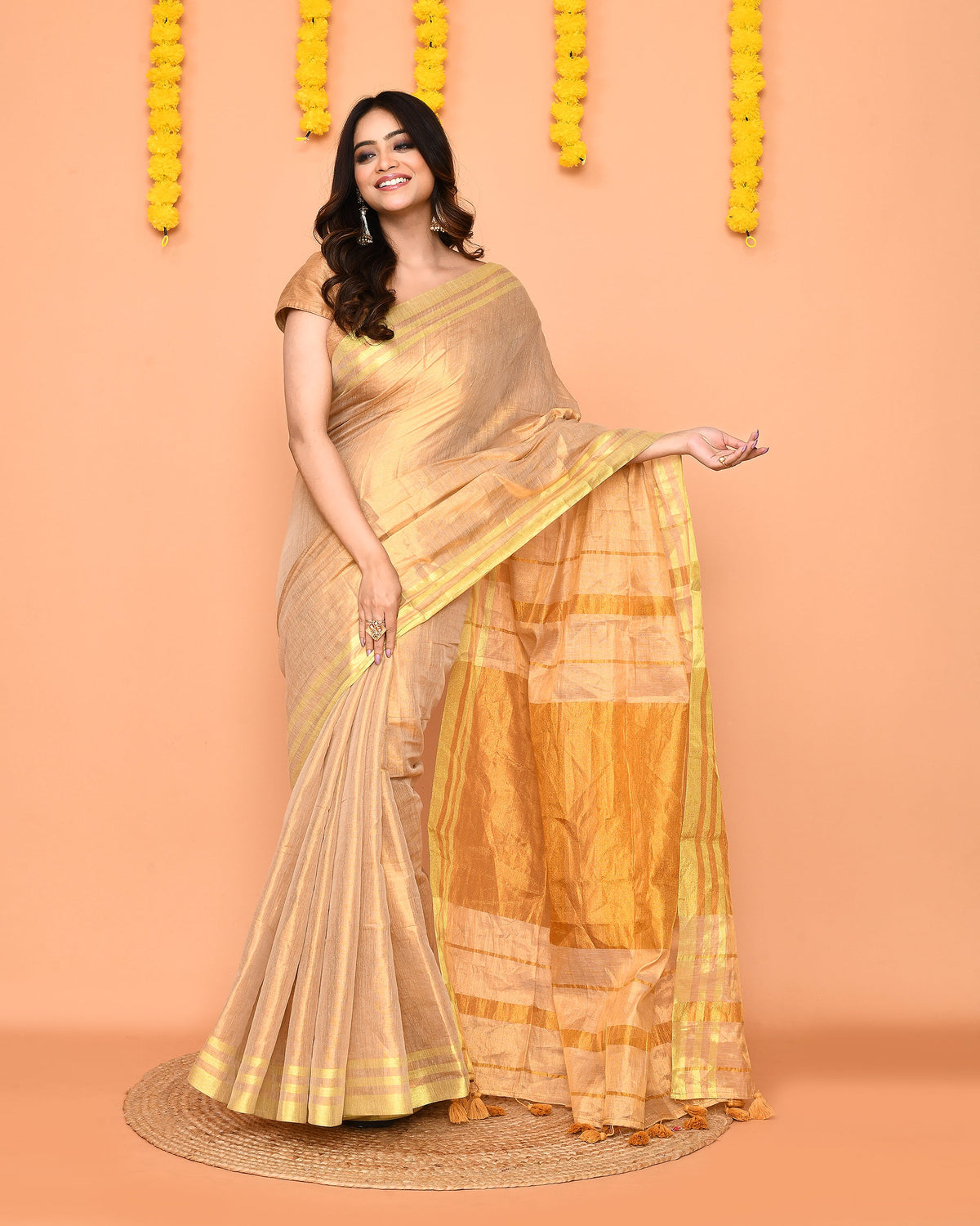 Piyari Fashion Women's Beige Zari Cotton Handloom Tissue Saree | Grocsy