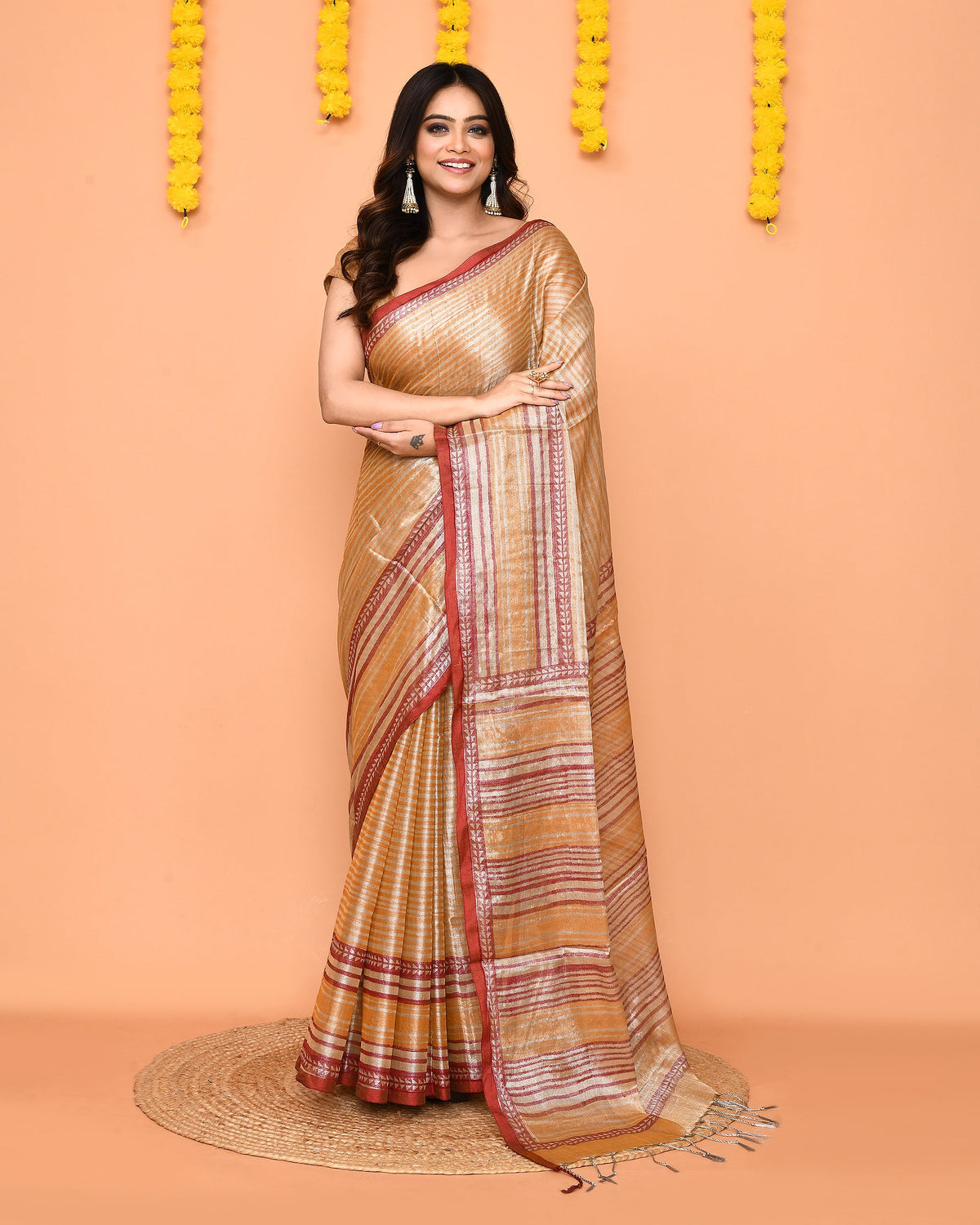 Piyari Fashion Women's Beige Zari Cotton Handloom Tissue Saree | Grocsy
