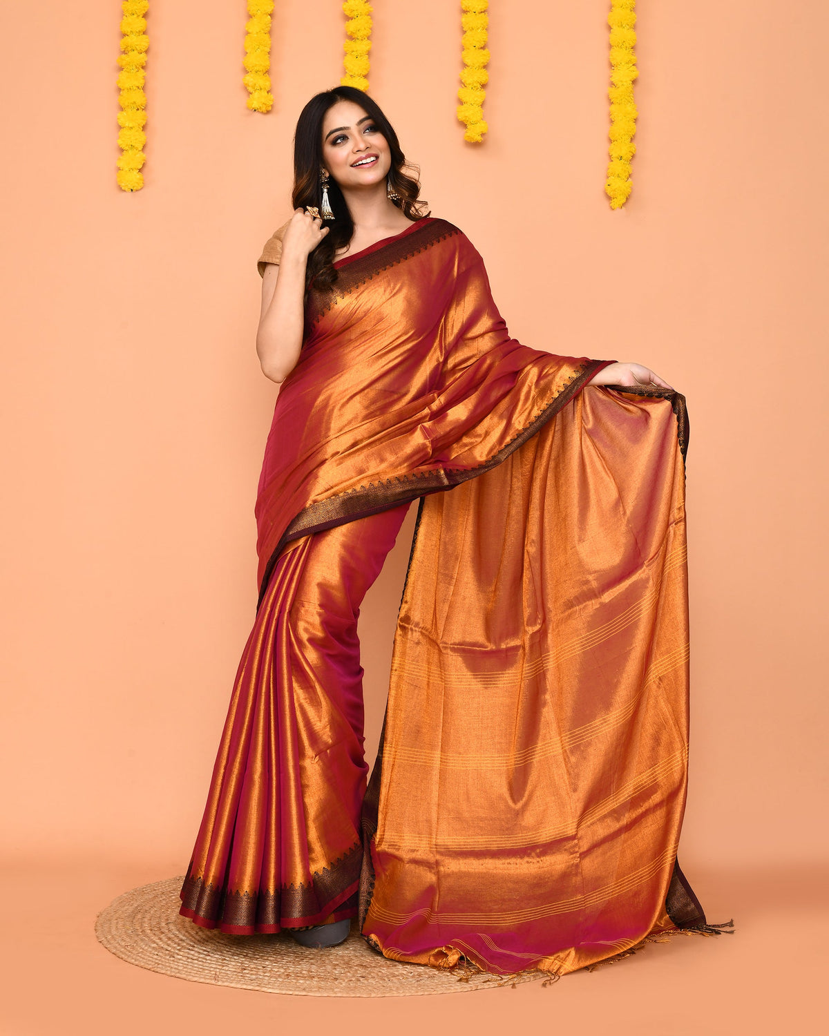 Piyari Fashion Women's Pink Yellow Dual Tone Zari Cotton Handloom Tissue Saree | Grocsy