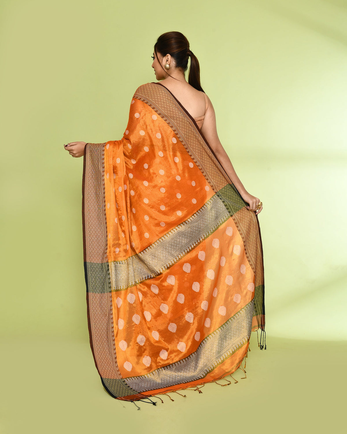 Piyari Fashion Women's Orange Zari Cotton Tissue Jamdani Saree | Grocsy