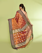 Piyari Fashion Women's Gold Magenta Zari Cotton Tissue Jamdani Saree | Grocsy