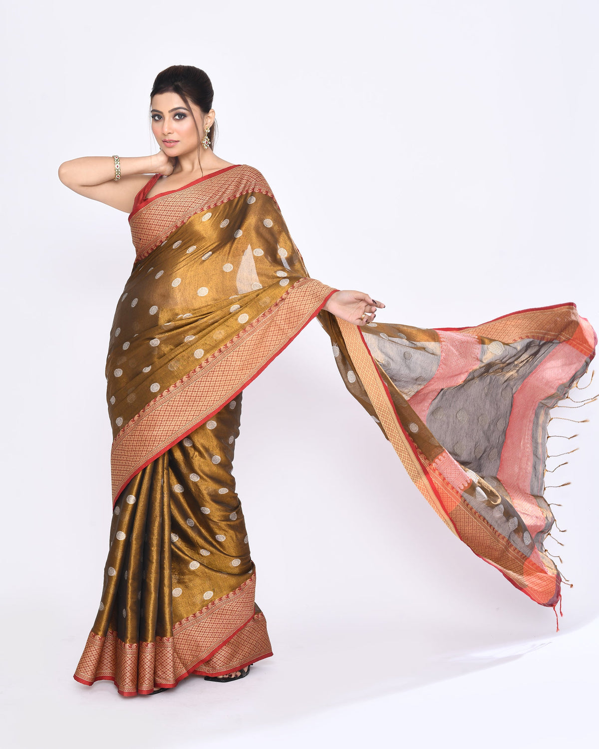 Piyari Fashion Women's Golden Zari Cotton Tissue Jamdani Saree | Grocsy