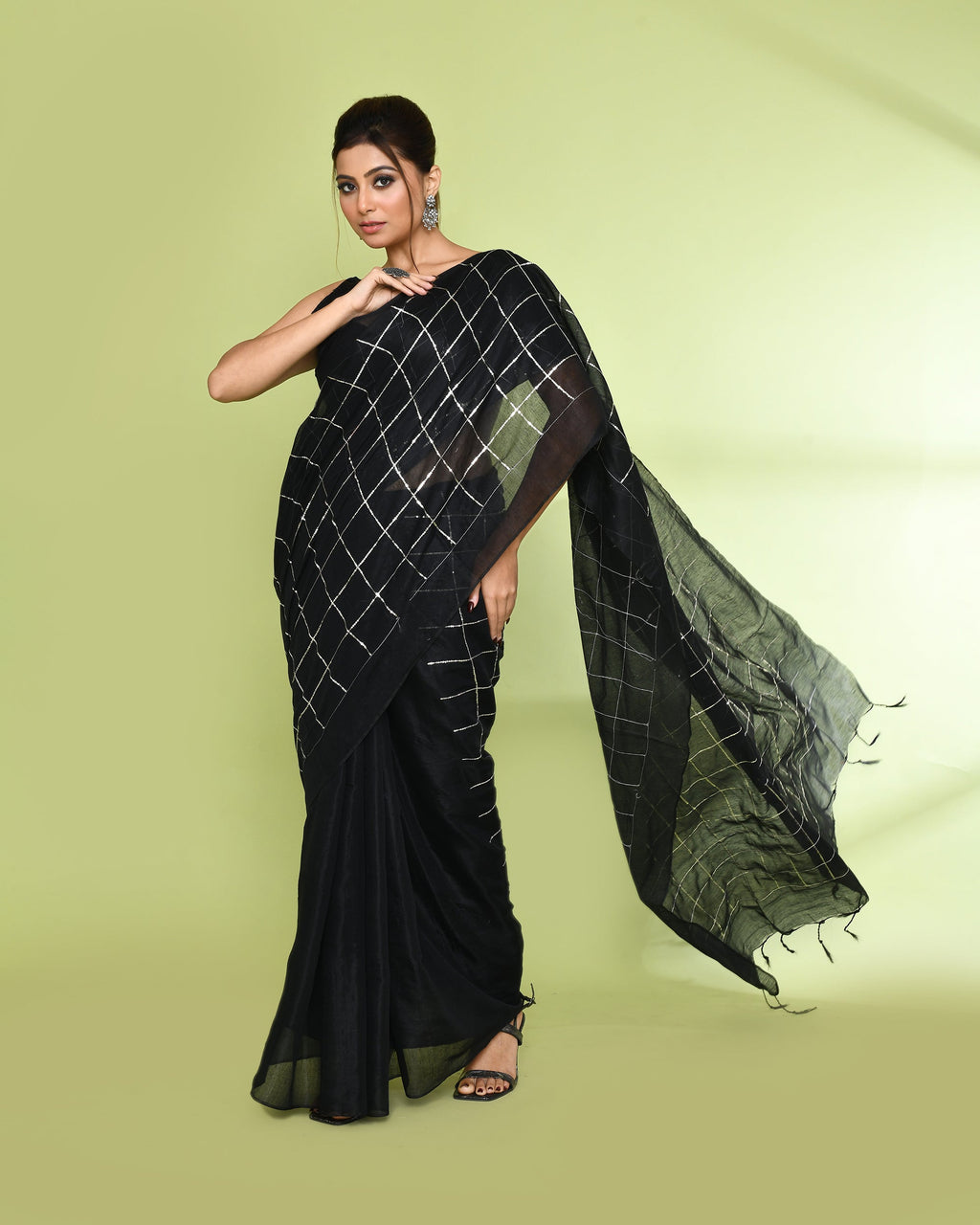 Piyari Fashion Women's Black Zari Cotton Tissue Sequin Saree | Grocsy