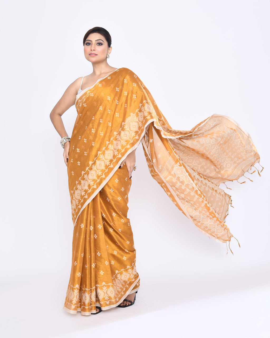 Piyari Fashion Women's Gold Zari Cotton Tissue Jamdani Saree | Grocsy