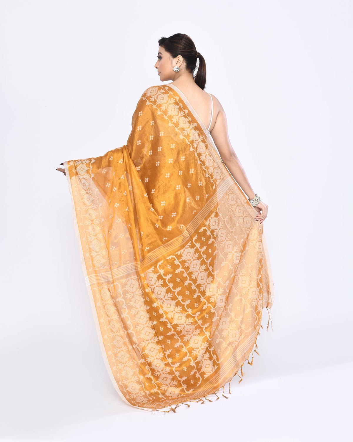 Piyari Fashion Women's Gold Zari Cotton Tissue Jamdani Saree | Grocsy