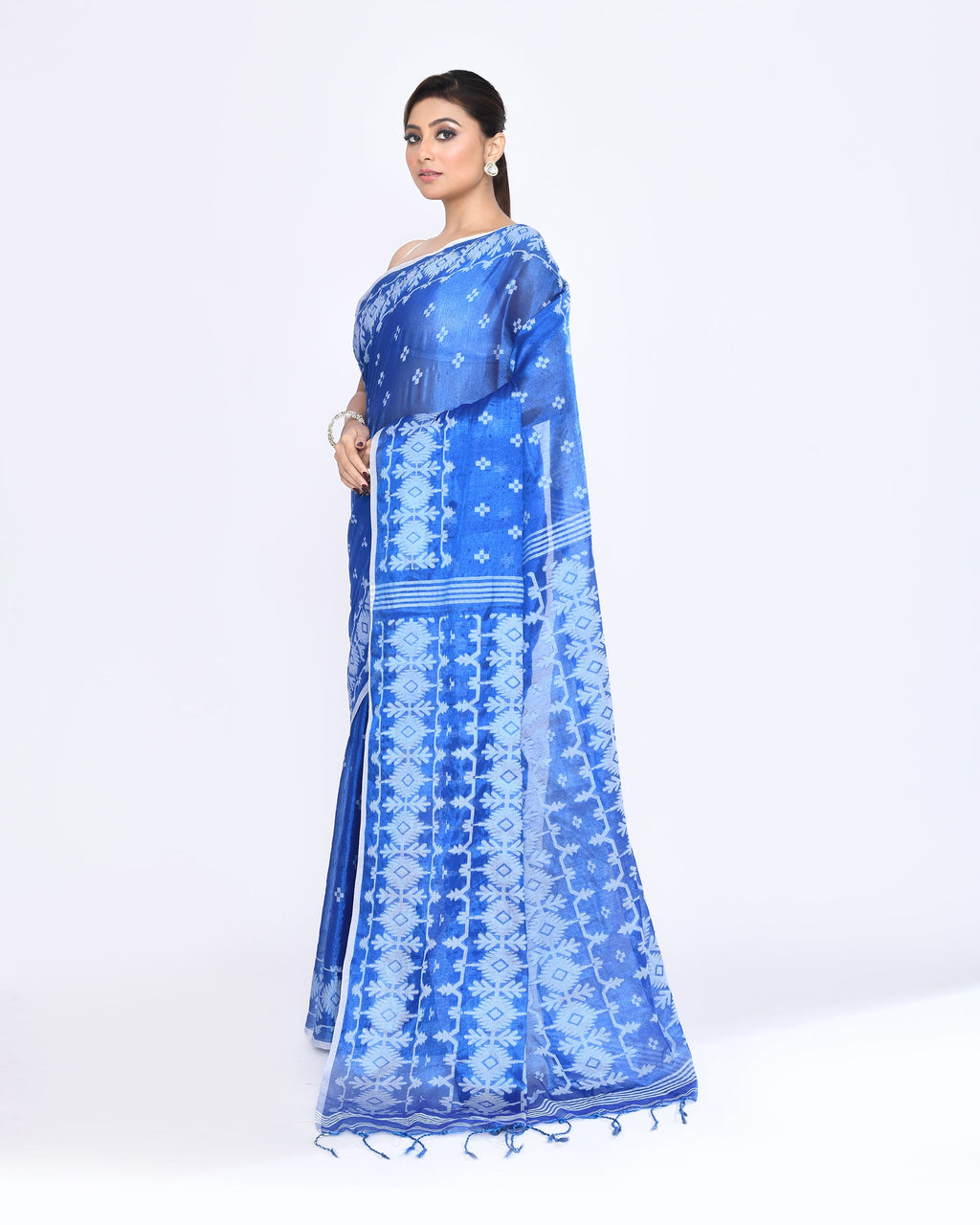 Piyari Fashion Women's Blue Zari Cotton Tissue Jamdani Saree | Grocsy