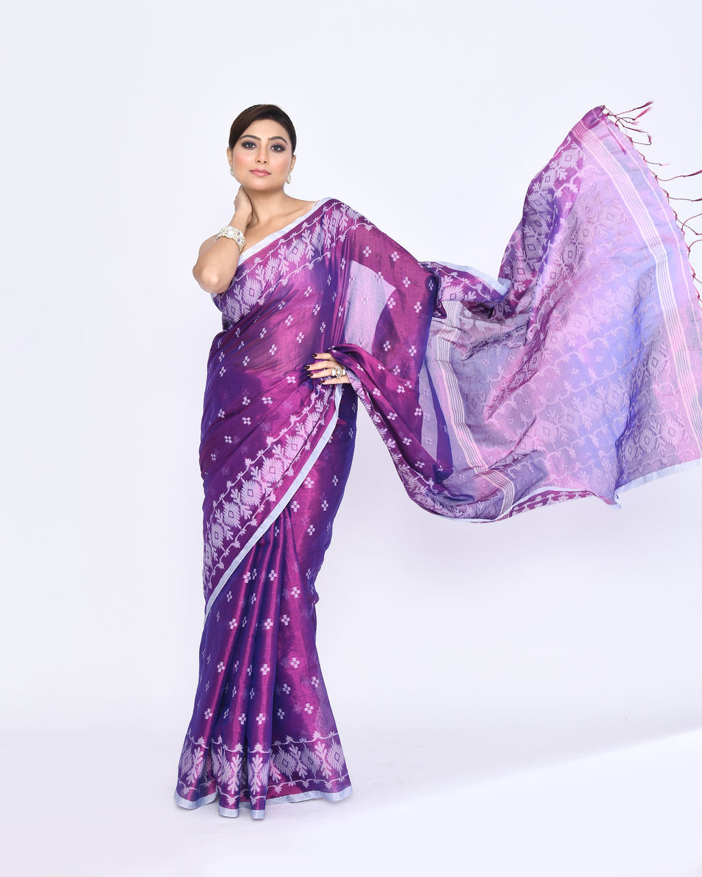 Piyari Fashion Women's Purple Zari Cotton Tissue Jamdani Saree | Grocsy