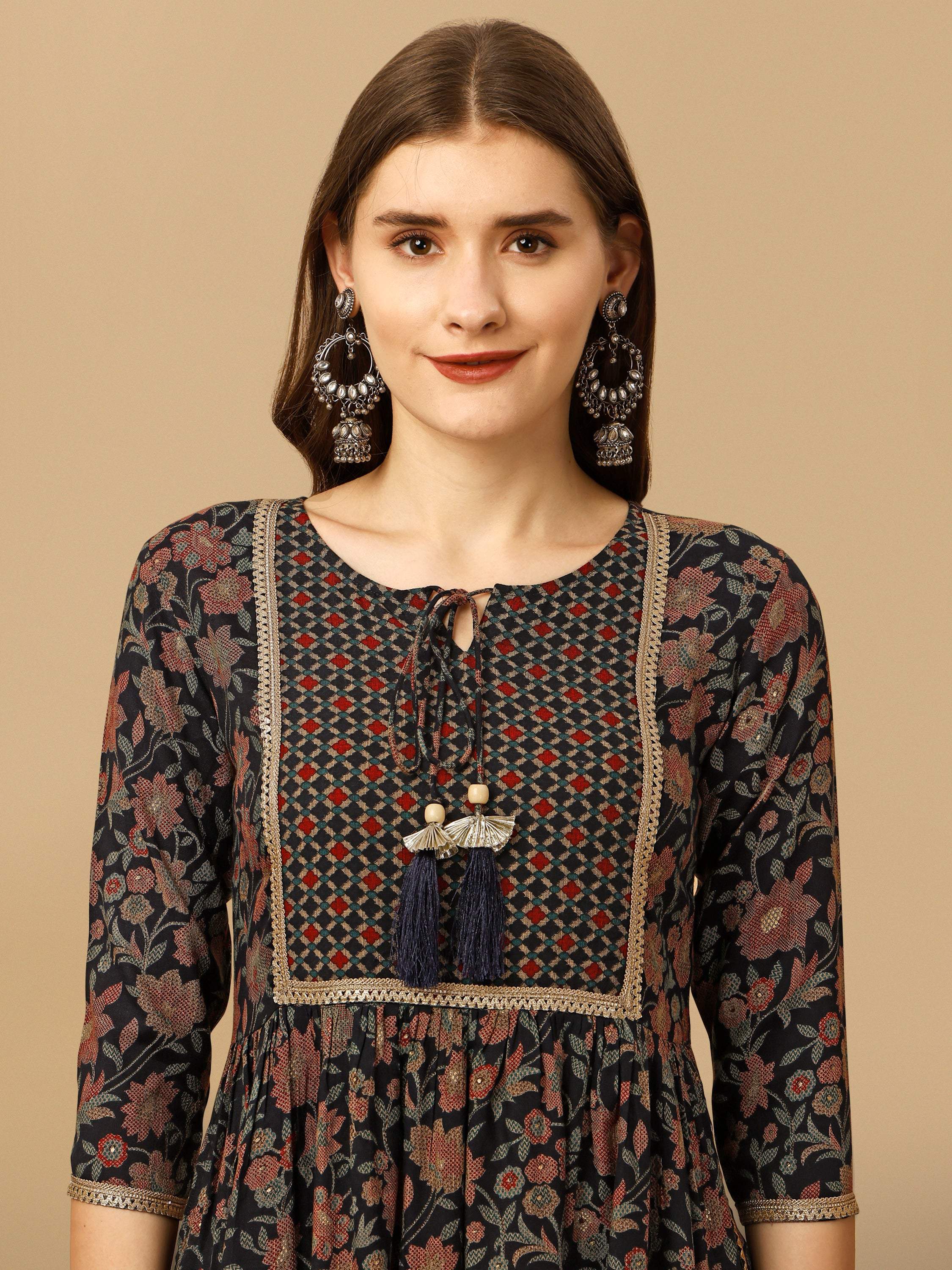 Nayra Cut Embroidered Kurta With Pant And Dupatta Set, Multicolor - Hiral Fashion | Grocsy