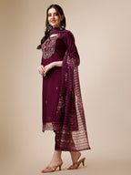 Hand Embroidered Kurta With Pant And Organza Printed Dupatta Set, Multicolor - Hiral Fashion | Grocsy