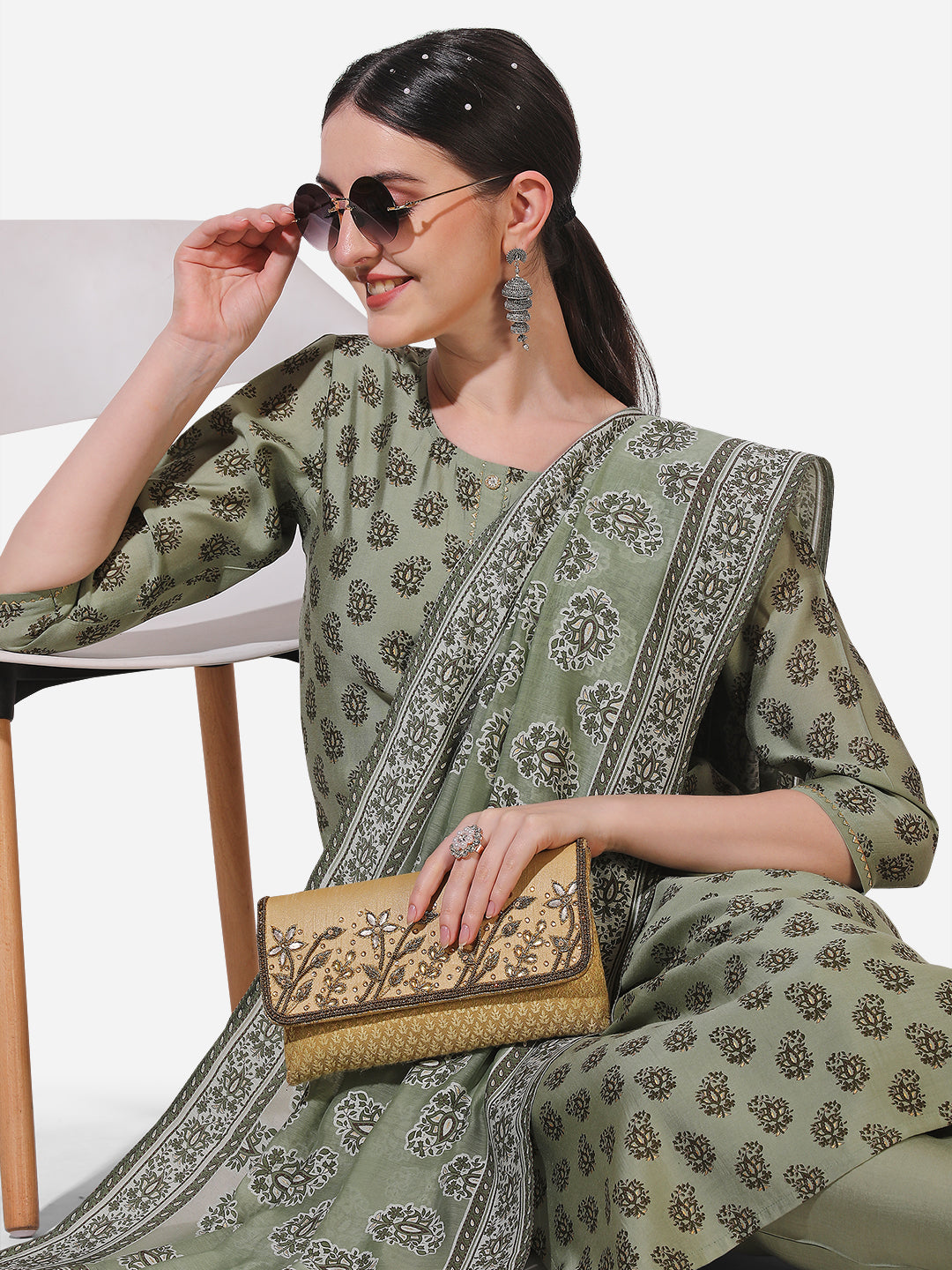 Floral Printed Kurta With Pant And Dupatta Set, Multicolor - Hiral Fashion | Grocsy