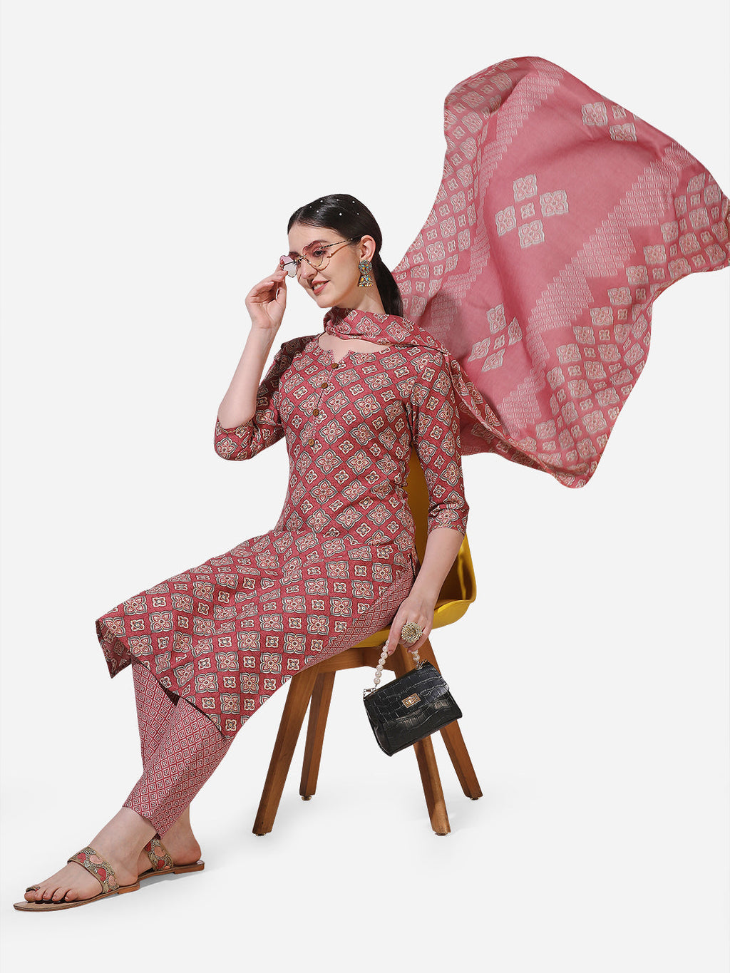 Floral Printed Kurta With Pant And Dupatta Set, Multicolor - Hiral Fashion | Grocsy
