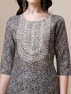 Thread Embroidered Bandhani Printed Kurta With Pant And Dupatta Set, Multicolor - Hiral Fashion | Grocsy