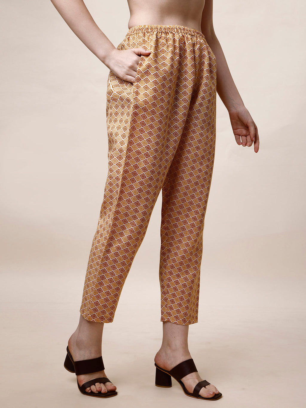 Thread Embroidered Bandhani Printed Kurta With Pant And Dupatta Set, Multicolor - Hiral Fashion | Grocsy
