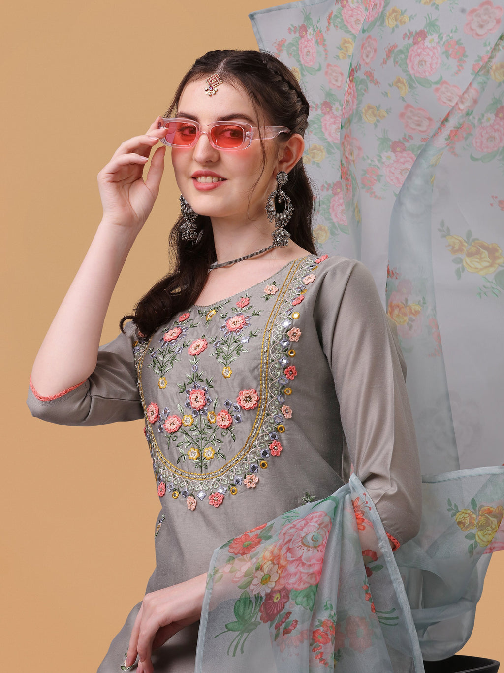 Hand Embroidered Kurta With Pant & Organza Printed Dupatta, Multicolor - Hiral Fashion | Grocsy