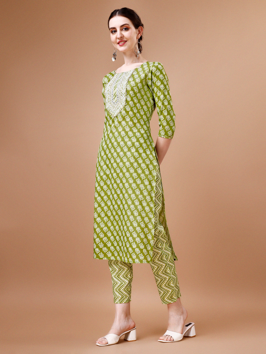 Embroidered & Floral Printed Kurta With Pant & Dupatta, Multicolor - Hiral Fashion | Grocsy