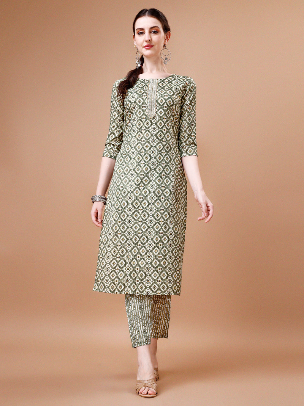Printed & Lace Yoke Embroidered Kurta With Pant & Dupatta, Multicolor - Hiral Fashion | Grocsy