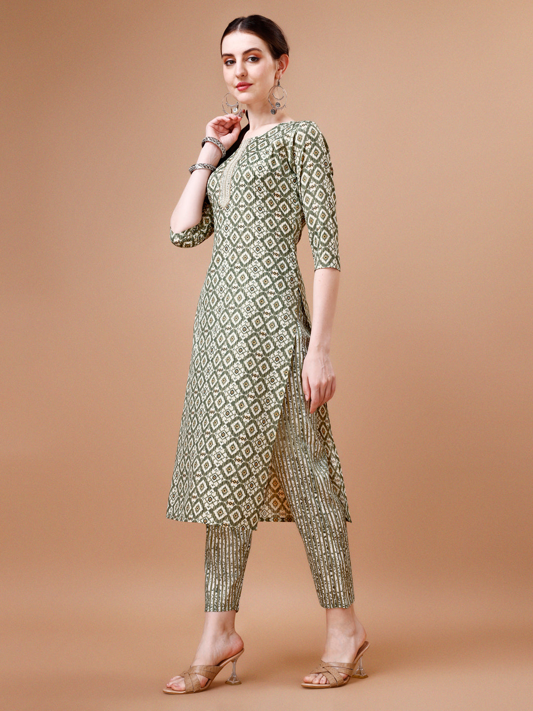 Printed & Lace Yoke Embroidered Kurta With Pant & Dupatta, Multicolor - Hiral Fashion | Grocsy