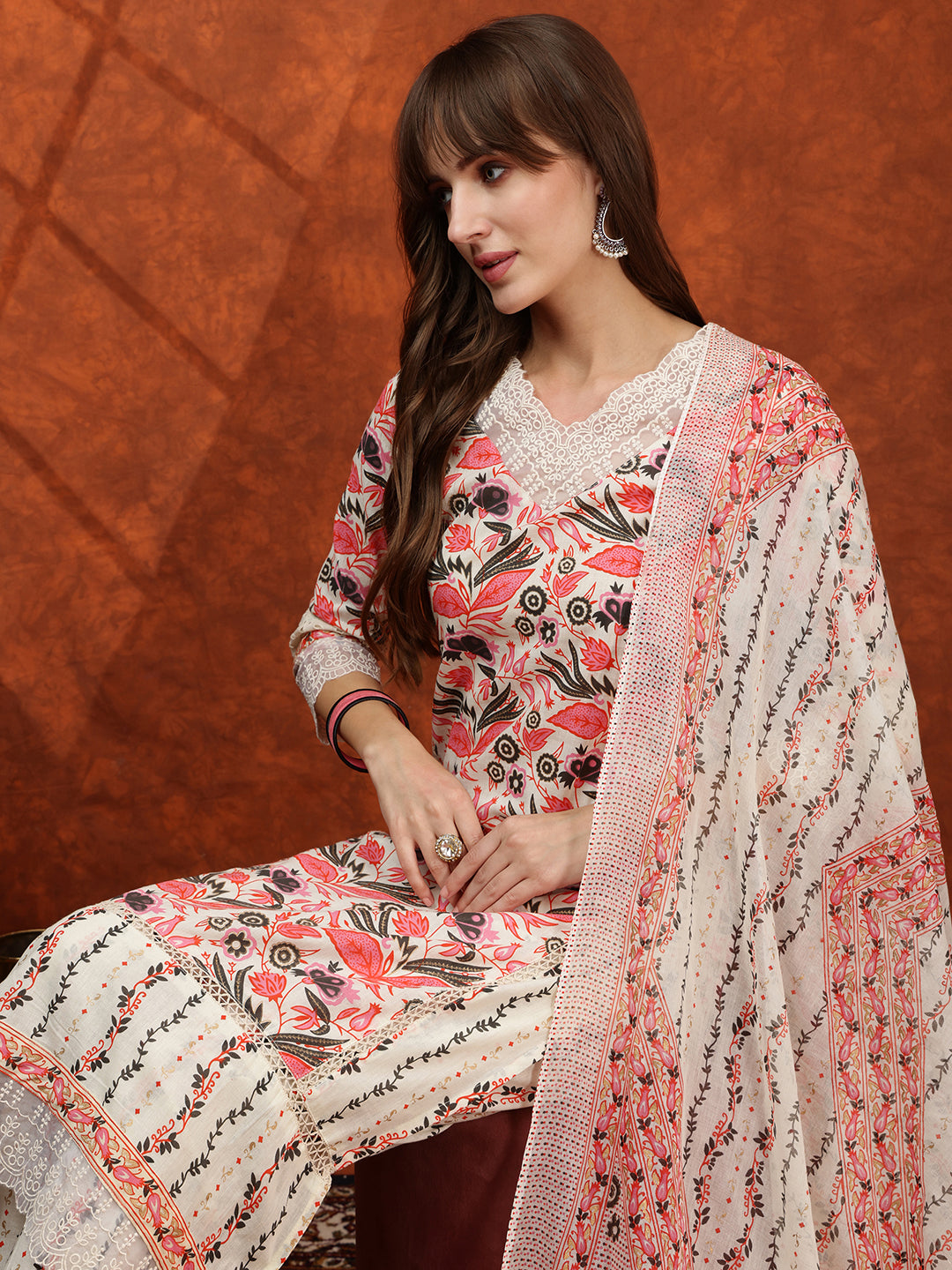 Lace Detailing & Printed Kurta With Pant & Dupatta, Pink - Hiral Fashion | Grocsy