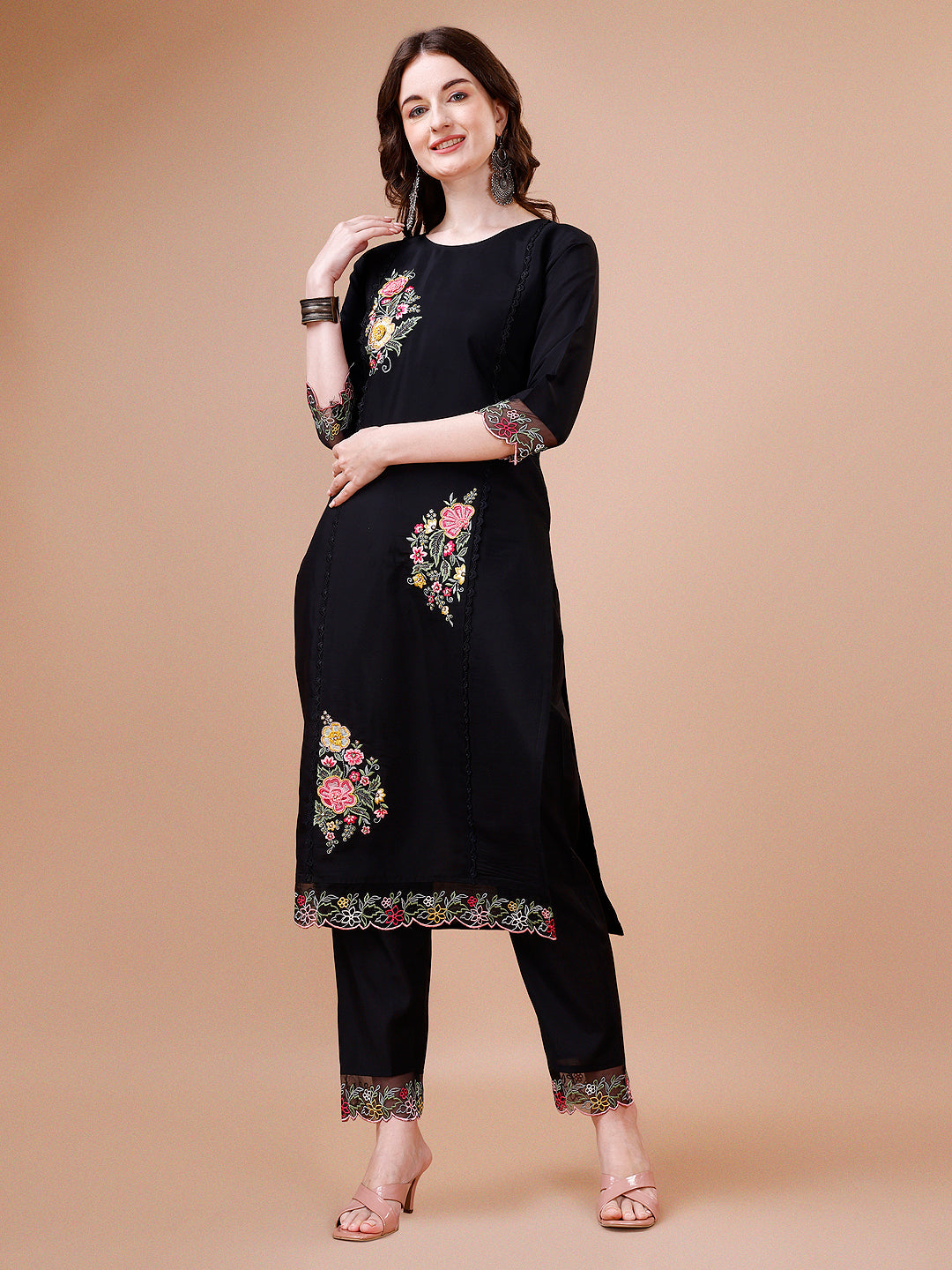 Hand Embroidered Kurta With Pant & Embroidered Organza Dupatta Premium, Multicolor - Hiral Fashion | Grocsy