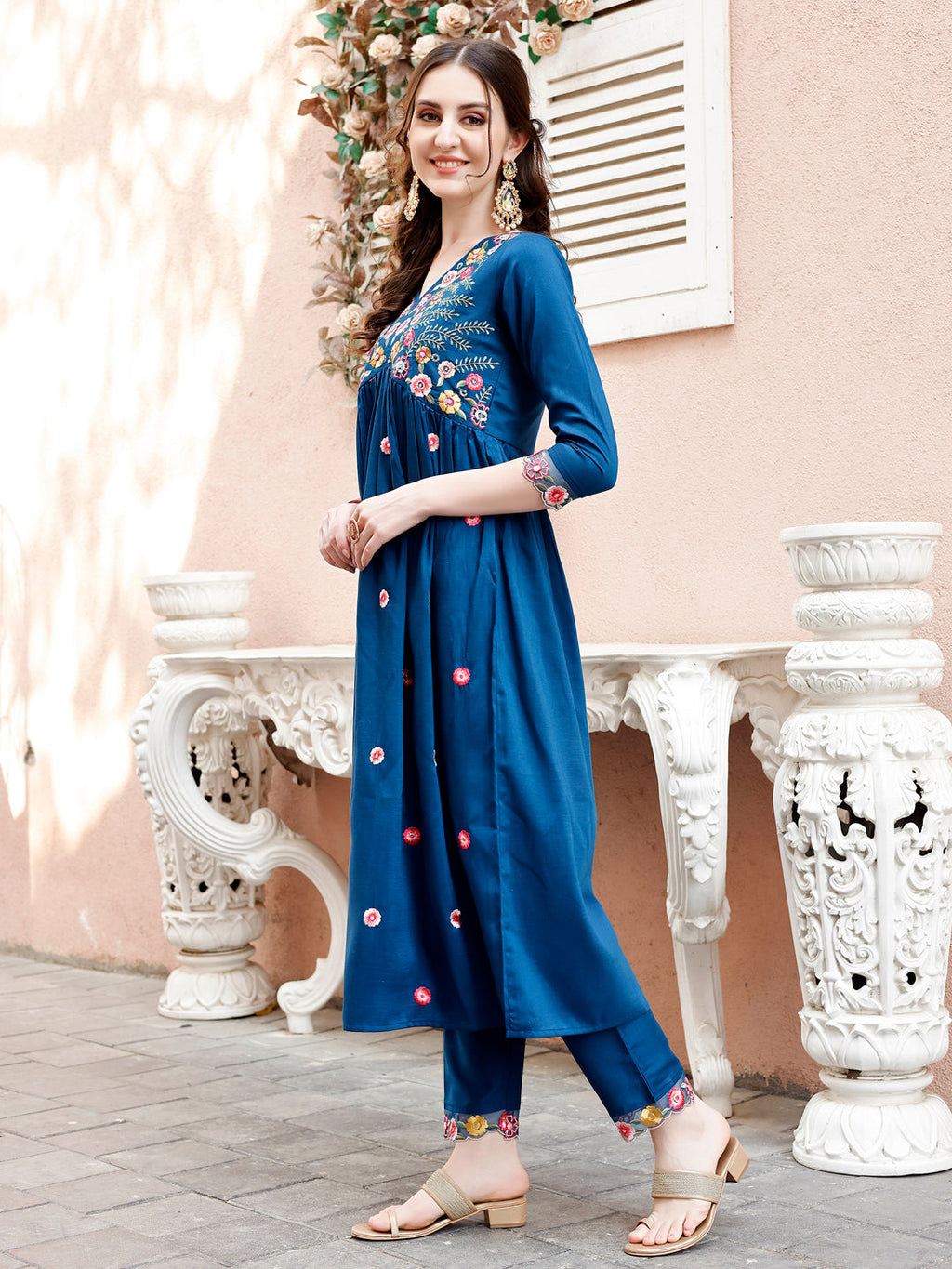 Hand Embroidered Alia Cut Kurta With Pant & Embroidered Organza Dupatta Premium Luxury, Multicolor - Hiral Fashion | Grocsy