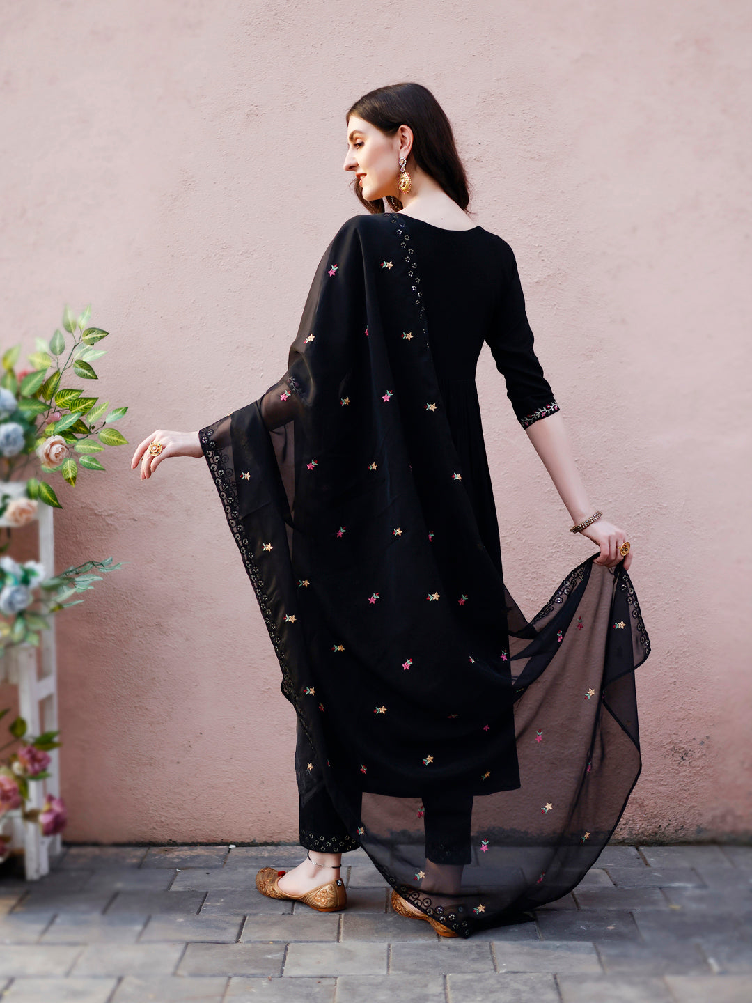 Nyra Cut Floral Front Embroidered Kurta With Pant & Organza Embroidered Dupatta Premium Luxury, Multicolor - Hiral Fashion | Grocsy