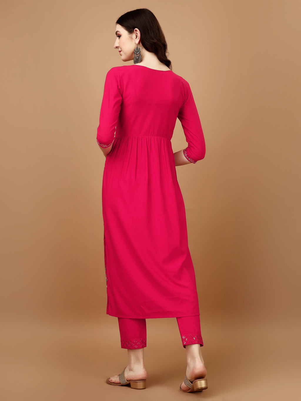 Nyra Cut Embroidered Kurta With Pant & Organza Embroidered Dupatta Luxury, Multicolor - Hiral Fashion | Grocsy