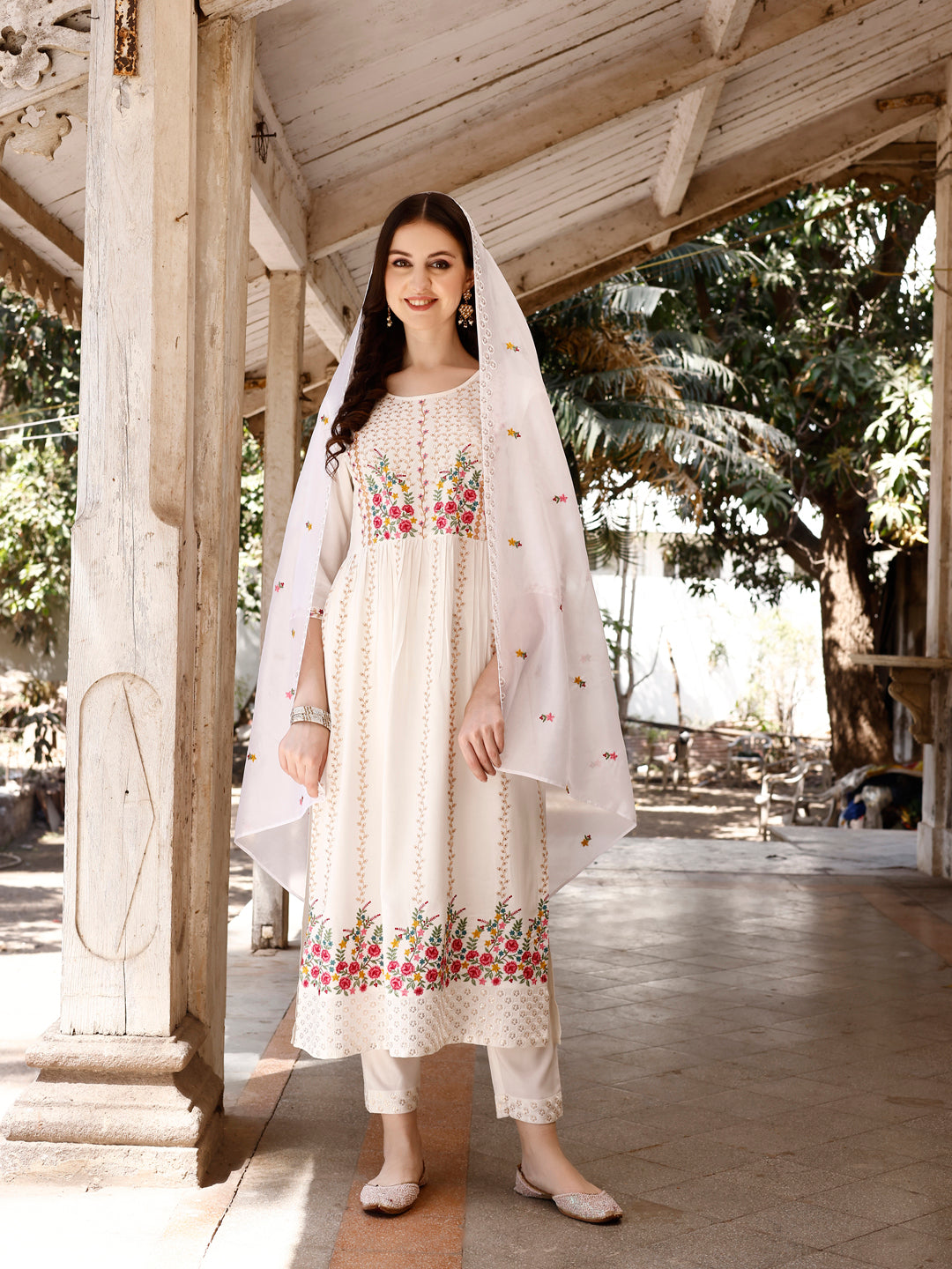 Nyra Cut Floral Front Embroidered Kurta With Pant & Organza Embroidered Dupatta Premium, Multicolor - Hiral Fashion | Grocsy