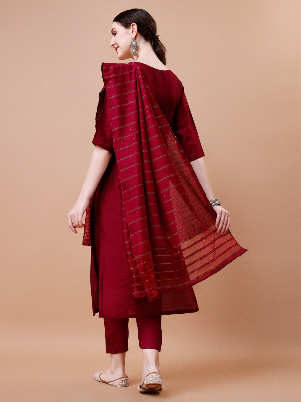 Placement Hand Embroidered Kurta With Pant & Dupatta Set, Multicolor - Hiral Fashion | Grocsy