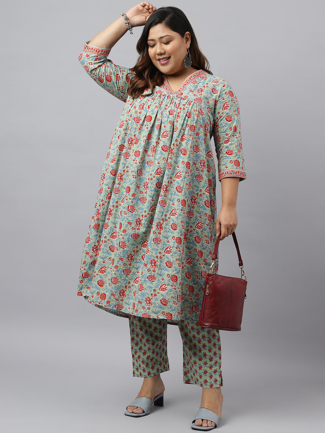 Janasya Women's Green Cotton Empire Casual Kurta Set | Grocsy