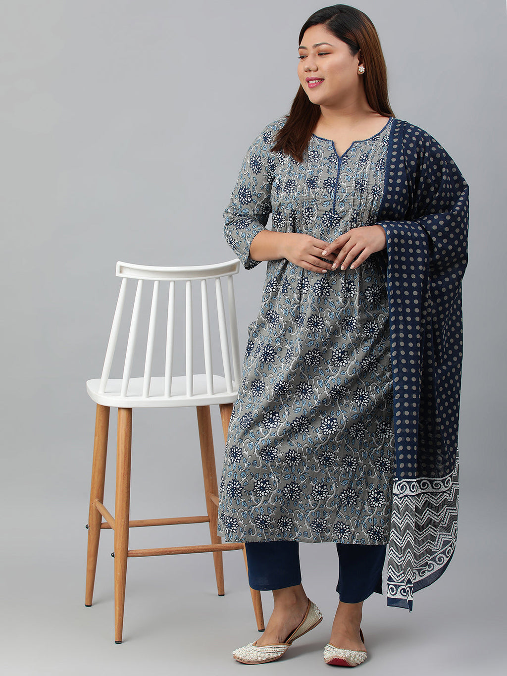 Janasya XL LOVE by Janasya Women's Plus Size Grey Cotton Kurta With Pant and Dupatta | Grocsy