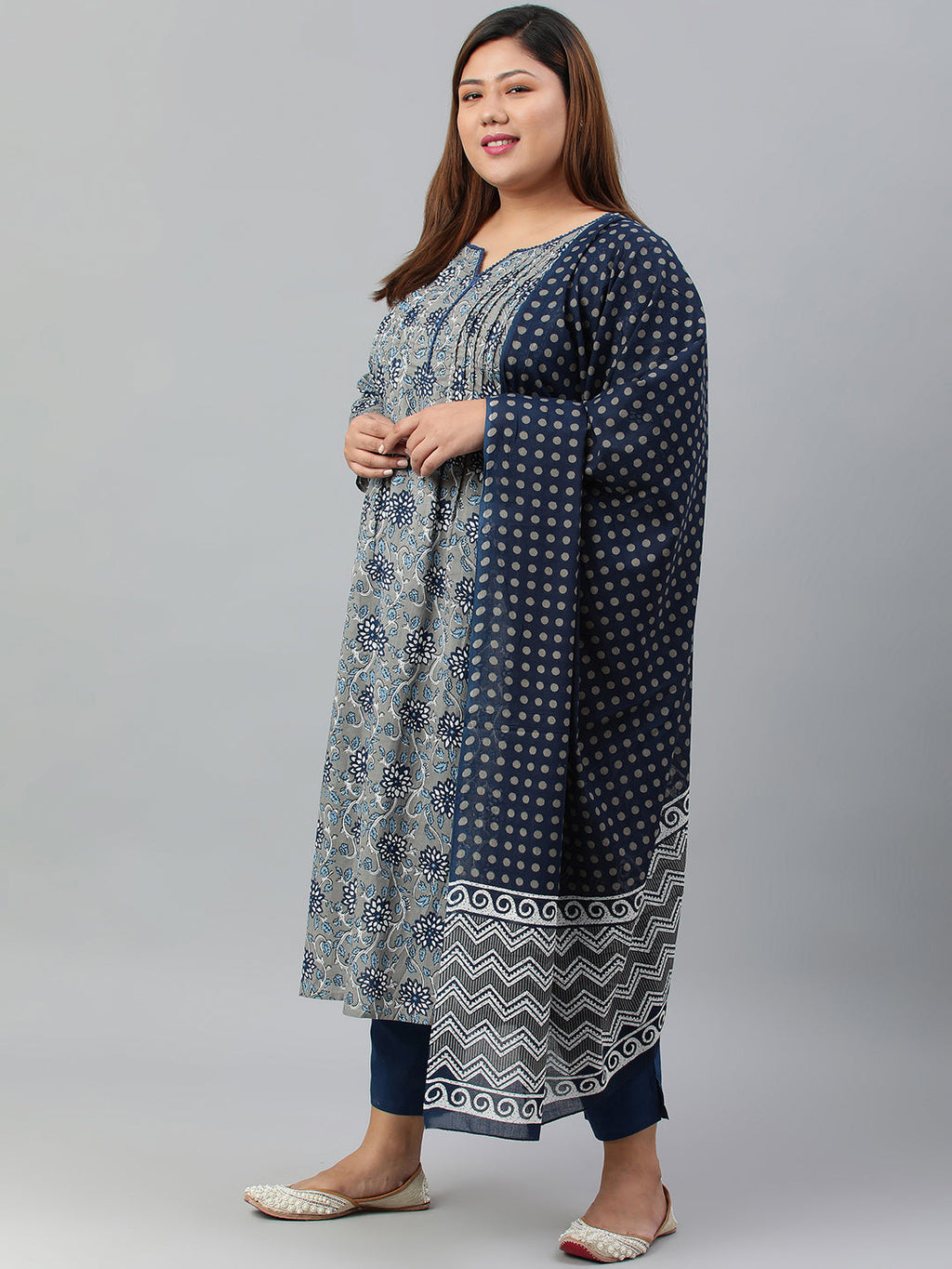 Janasya XL LOVE by Janasya Women's Plus Size Grey Cotton Kurta With Pant and Dupatta | Grocsy