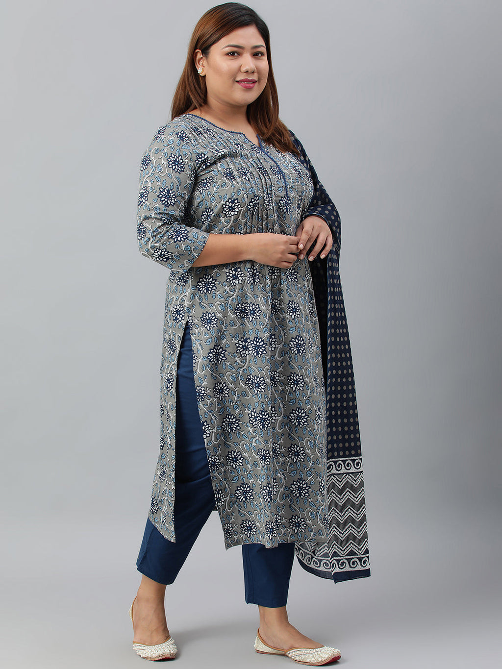 Janasya XL LOVE by Janasya Women's Plus Size Grey Cotton Kurta With Pant and Dupatta | Grocsy